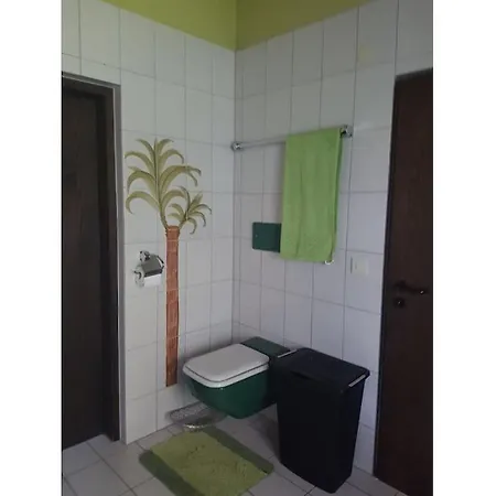 One-bedroom לנגנרגן